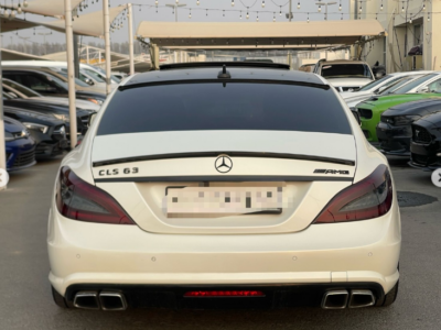 2012 Mercedes-Benz CLS63 AMG 5.5-liter twin-turbo V8 Petrol Engine White Beige Sedan RWD