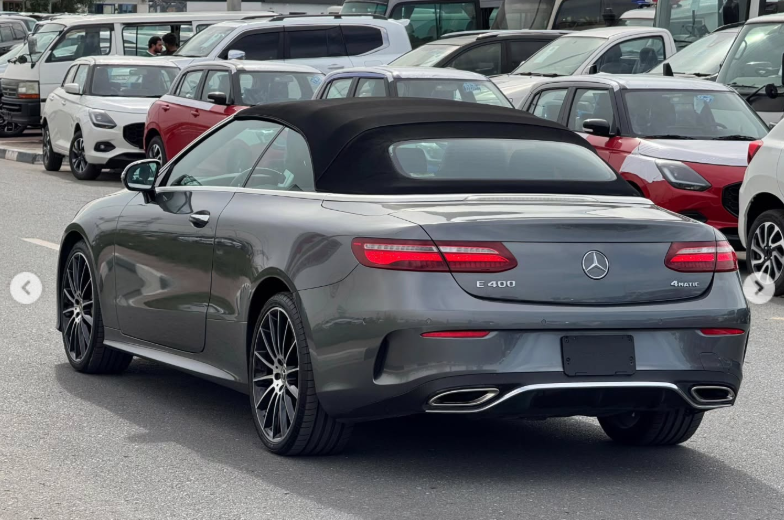 2018 Mercedes-Benz E400 3.0 Litres V6 Biturbo V6 Twin Turbo Petrol Engine Grey Red Convertible