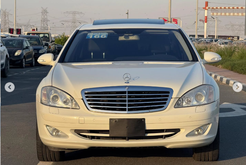 2007 Mercedes-Benz S 550 5.5-liter V8 Petrol Engine Wite Black Luxury Sedan Automatic