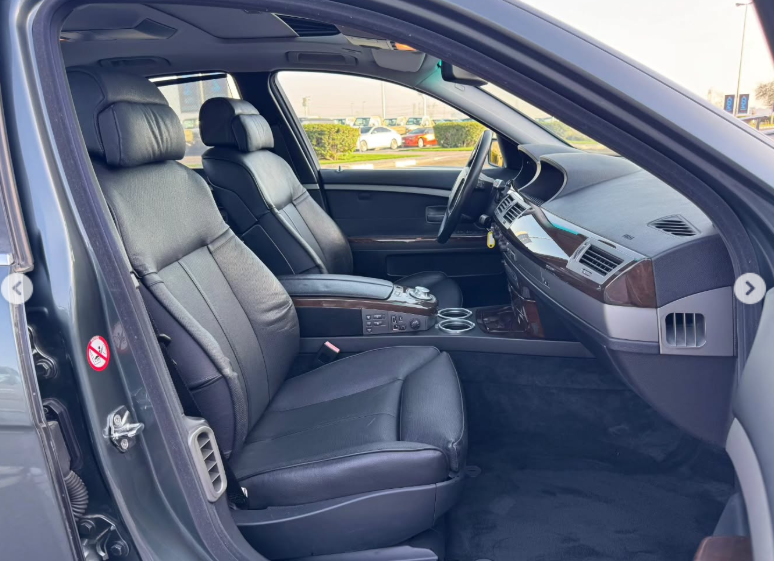 2003 BMW 745i 4.4 Litres Naturally Aspirated 8-cylinder Petrol Engine Grey Black Sedan RWD