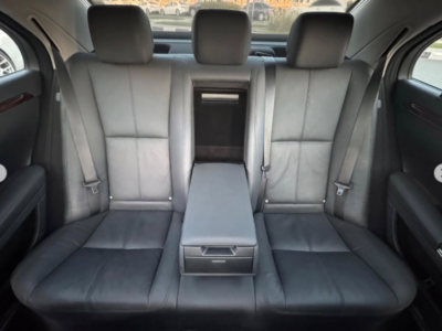 2007 Mercedes-Benz S 550 5.5-liter V8 Petrol Engine Wite Black Luxury Sedan Automatic