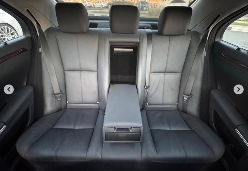 2007 Mercedes-Benz S 550 5.5-liter V8 Petrol Engine Wite Black Luxury Sedan Automatic