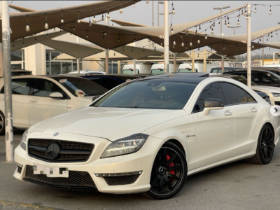2012 Mercedes-Benz CLS63 AMG 5.5-liter twin-turbo V8 Petrol Engine White Beige Sedan RWD
