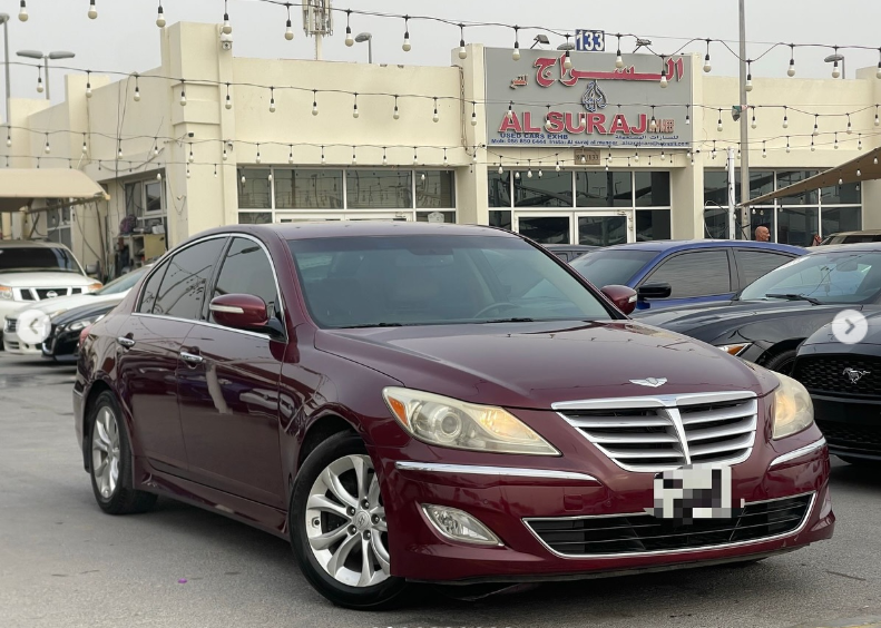 2013 Hyundai Genesis 3.8-liter V6 Petrol Engine Maroon Beige Sedan American Specs RWD