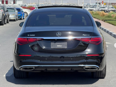 2021 Mercedes-Benz S 500 LWB 3.0L Inline-6 Turbocharged with EQ Boost Black Luxury Sedan