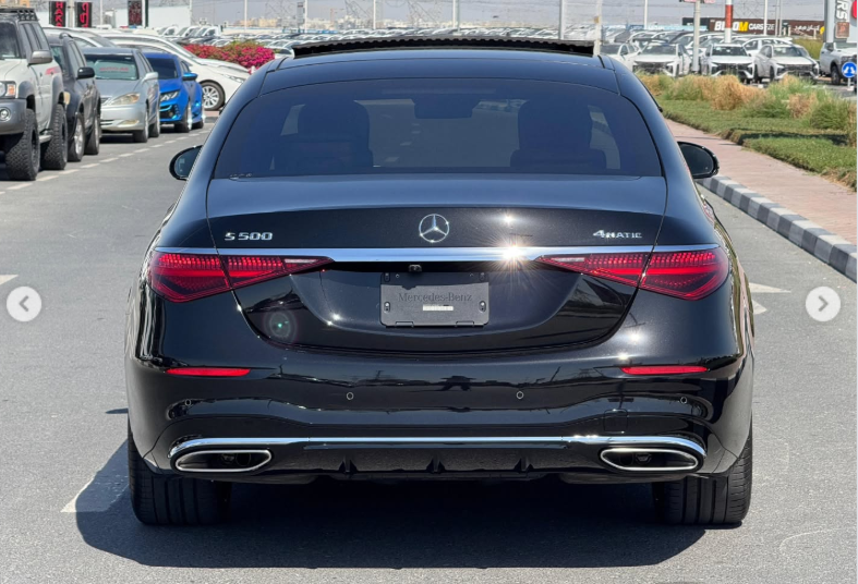 2021 Mercedes-Benz S 500 LWB 3.0L Inline-6 Turbocharged with EQ Boost Black Luxury Sedan