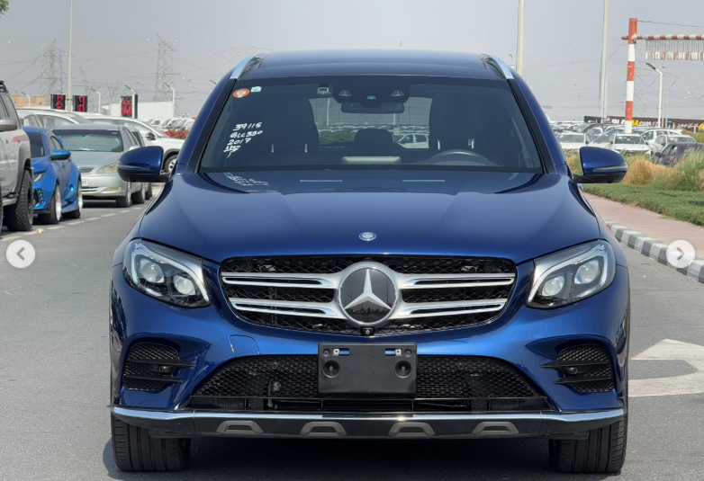 2017 Mercedes-Benz GLC 350e 4MATIC 2.0 Litres Inline-4 Cylinder Engine Blue Grey Luxury SUV