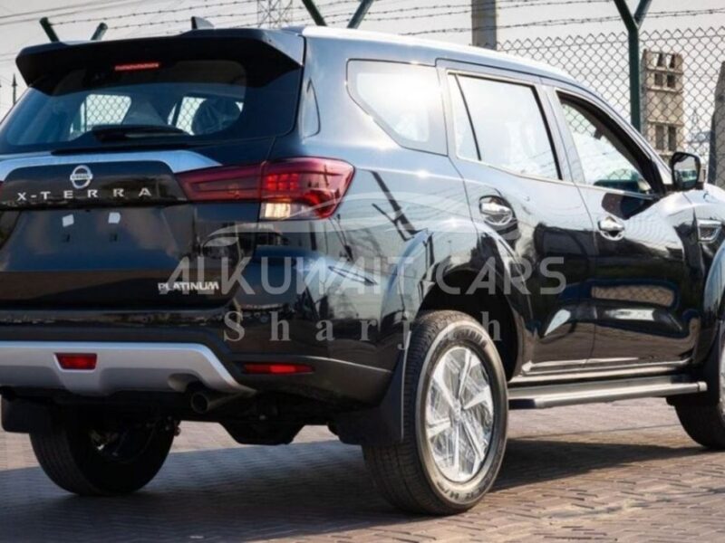 2024 Nissan Xterra Platinum2.5 Liters 4-cylinder Petrol Engine Black SUV Automatic