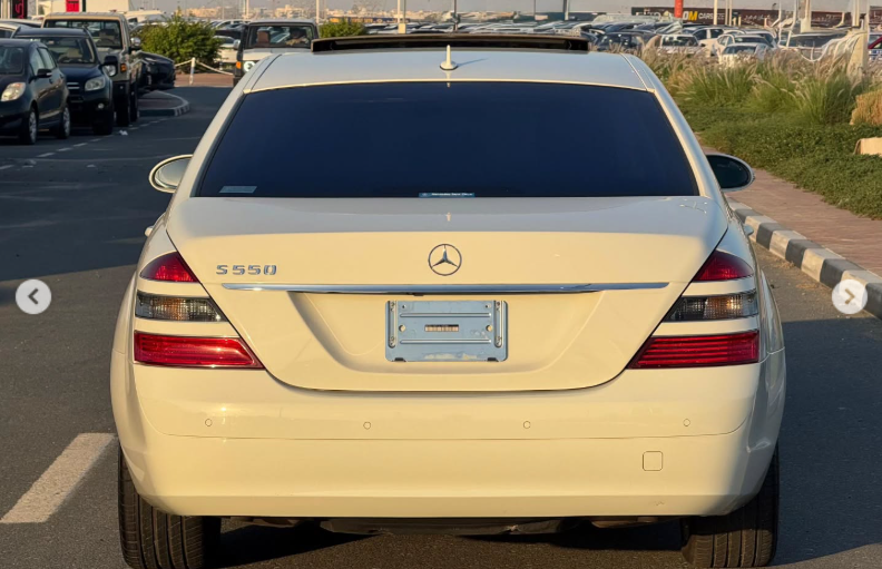 2007 Mercedes-Benz S 550 5.5-liter V8 Petrol Engine Wite Black Luxury Sedan Automatic