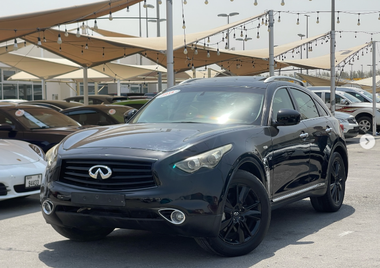 2014 Infiniti QX70 3.7 Litres V6 Petrol Engine Black Brown Luxury SUV Automatic GCC Specs