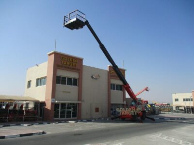 2008 Manitou MRT2150 Telehandler 4-Cylinder Daimler Chrysler OM-904-LA Diesel Engine Red