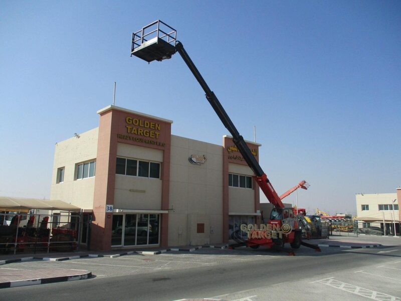 2008 Manitou MRT2150 Telehandler 4-Cylinder Daimler Chrysler OM-904-LA Diesel Engine Red