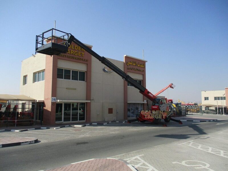 2008 Manitou MRT2150 Telehandler 4-Cylinder Daimler Chrysler OM-904-LA Diesel Engine Red