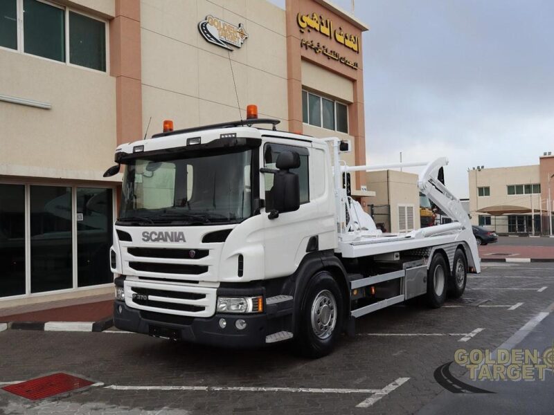 2014 SCANIA P370 6x2 Double Skip Loader 6 Cylinder Diesel Engine Automatic White
