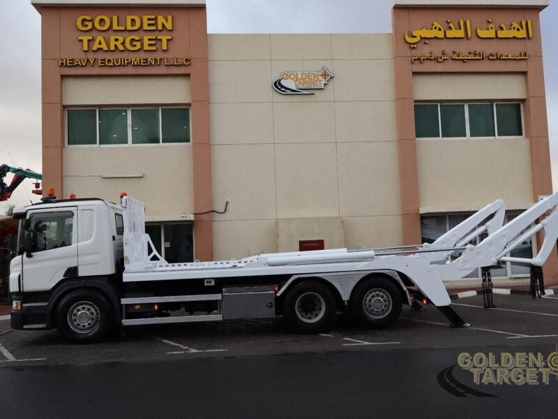 2014 SCANIA P370 6x2 Double Skip Loader 6 Cylinder Diesel Engine Automatic White