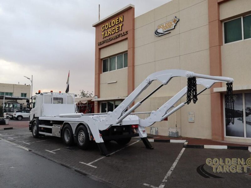 2014 SCANIA P370 6x2 Double Skip Loader 6 Cylinder Diesel Engine Automatic White
