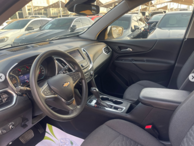 2020 Chevrolet Equinox 1.5 Litres Turbo 4-Cylinder Petrol Engine White Black Compact SUV FWD