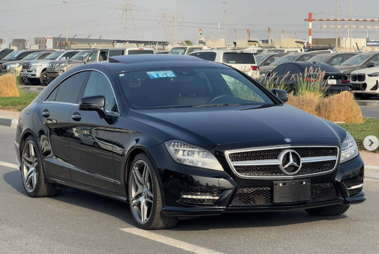 2012 Mercedes-Benz CLS 550 AMG Package 4.6 Litres V8 Twin-turbocharged Engine Black Coupe