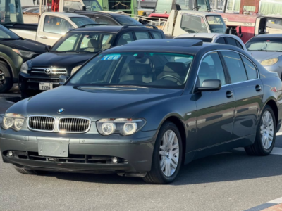 2003 BMW 745i 4.4 Litres Naturally Aspirated 8-cylinder Petrol Engine Grey Black Sedan RWD