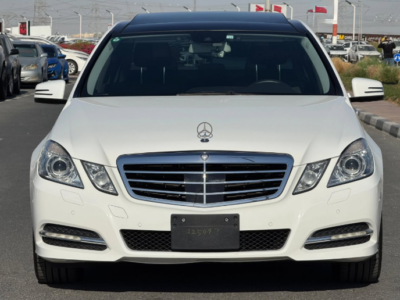 2013 Mercedes-Benz E350 3.5 Litres V6 Naturally Aspirated Petrol Engine White Grey Sedan RWD