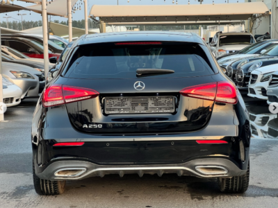 2018 Mercedes-Benz A250 2.0 Litres Turbocharged I4 Petrol Engine Black Hatchback FWD GCC