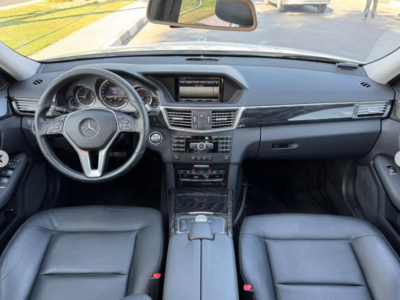 2013 Mercedes-Benz E350 3.5 Litres V6 Naturally Aspirated Petrol Engine White Grey Sedan RWD