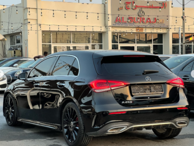 2018 Mercedes-Benz A250 2.0 Litres Turbocharged I4 Petrol Engine Black Hatchback FWD GCC