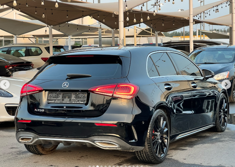 2018 Mercedes-Benz A250 2.0 Litres Turbocharged I4 Petrol Engine Black Hatchback FWD GCC
