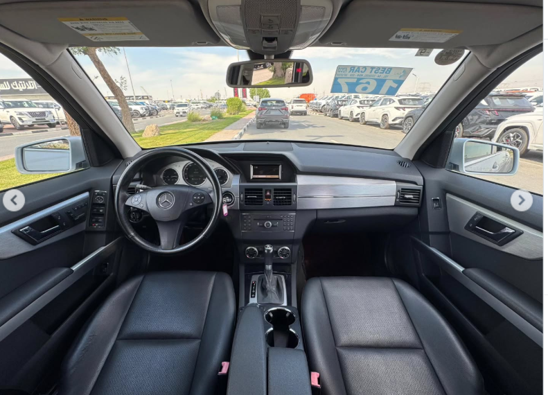 2010 Mercedes-Benz GLK 350 3.5 Litres V6 Petrol Engine Silver Black SUV Automatic AWD