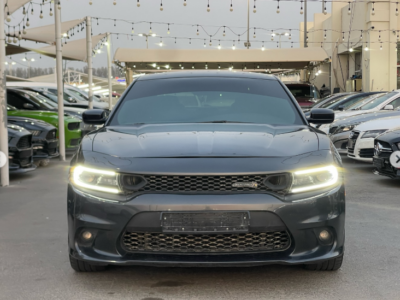 2019 Dodge Charger Scat Pack 3.6 Liters V6 Cylinders Petrol Engine Black Green Sedan RWD