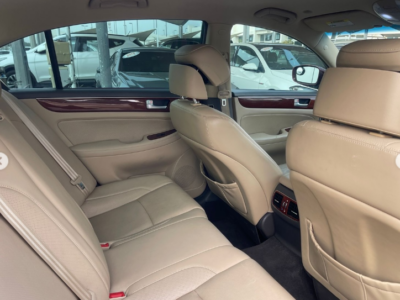 2013 Hyundai Genesis 3.8-liter V6 Petrol Engine Maroon Beige Sedan American Specs RWD