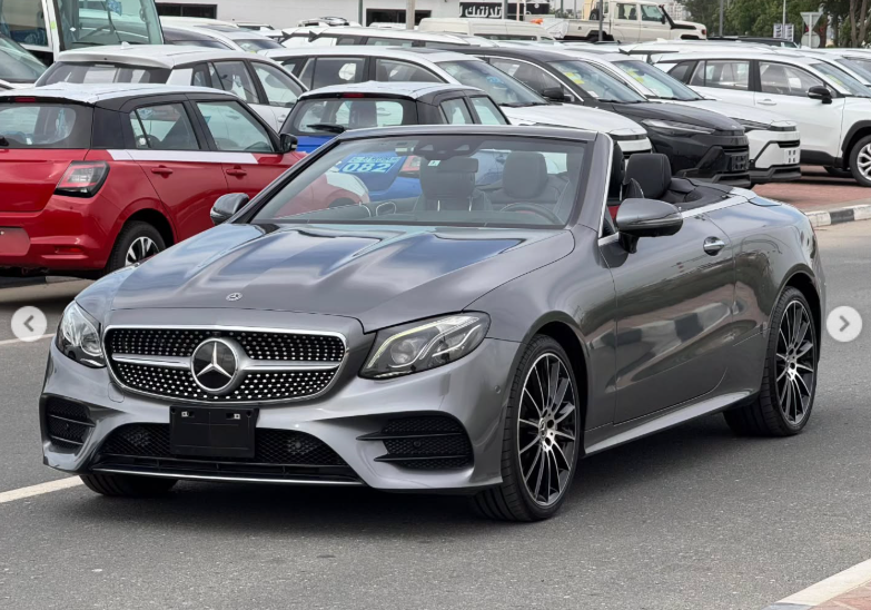 2018 Mercedes-Benz E400 3.0 Litres V6 Biturbo V6 Twin Turbo Petrol Engine Grey Red Convertible