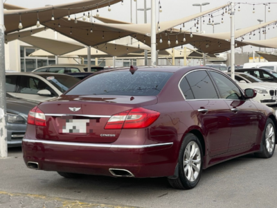 2013 Hyundai Genesis 3.8-liter V6 Petrol Engine Maroon Beige Sedan American Specs RWD