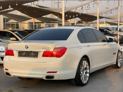 2012 BMW 750Li 4.4 Litres Twin-Turbo V8 Petrol Engine White Brown Luxury Sedan RWD GCC