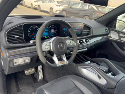 2021 Mercedes-Benz GLE 53 AMG 3.0L Inline-6 Turbocharged with EQ Boost White Black SUV