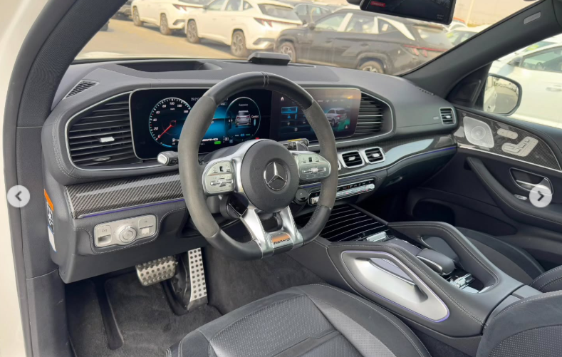 2021 Mercedes-Benz GLE 53 AMG 3.0L Inline-6 Turbocharged with EQ Boost White Black SUV