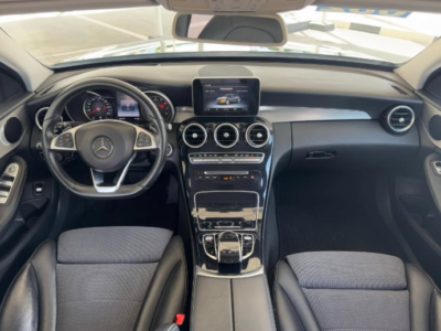 2016 Mercedes-Benz C250 2.0 Litres Inline-4 Cylinder Petrol Engine Black Sedan NEAT AND CLEAN CAR