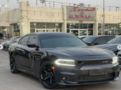 2019 Dodge Charger Scat Pack 3.6 Liters V6 Cylinders Petrol Engine Black Green Sedan RWD