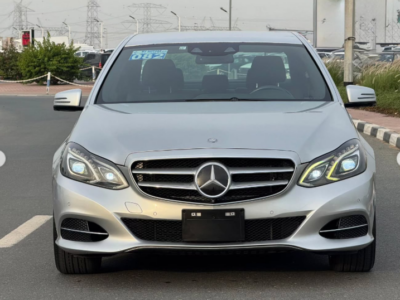 2014 Mercedes-Benz E400 3.5 Liters V6 Hybrid Engine Silver Black Luxury Sedan Automatic RWD