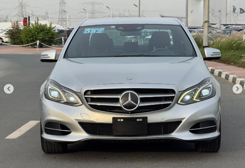 2014 Mercedes-Benz E400 3.5 Liters V6 Hybrid Engine Silver Black Luxury Sedan Automatic RWD