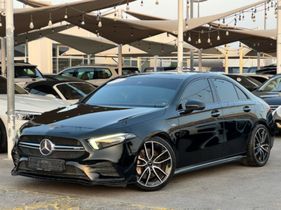 2020 Mercedes-Benz AMG A 35 4MATIC 2.0L Inline-4 Turbocharged Petrol Engine Black Red Sedan GCC