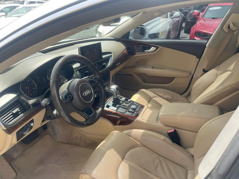 2011 Audi A7 3.0 Liters 6-cylinder Petrol Engine White Beige Sedan