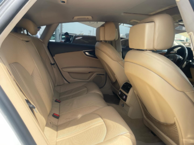 2011 Audi A7 3.0 Liters 6-cylinder Petrol Engine White Beige Sedan