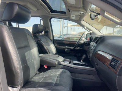 2014 Nissan Armada LE 5.6 Liters V8 Petrol Engine Grey Black SUV