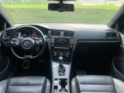 2016 Volkswagen Golf R 2.0-liter turbocharged 4 Cylinder Petrol Engine Blue Black Hatchback