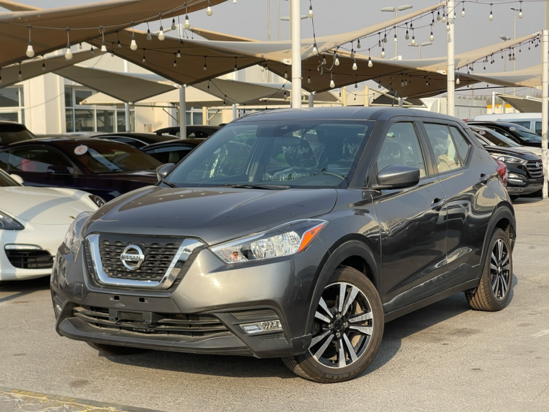 2020 Nissan Kicks 1.6 Liters 4 Cylinder Petrol Engine Grey Black Compact SUV
