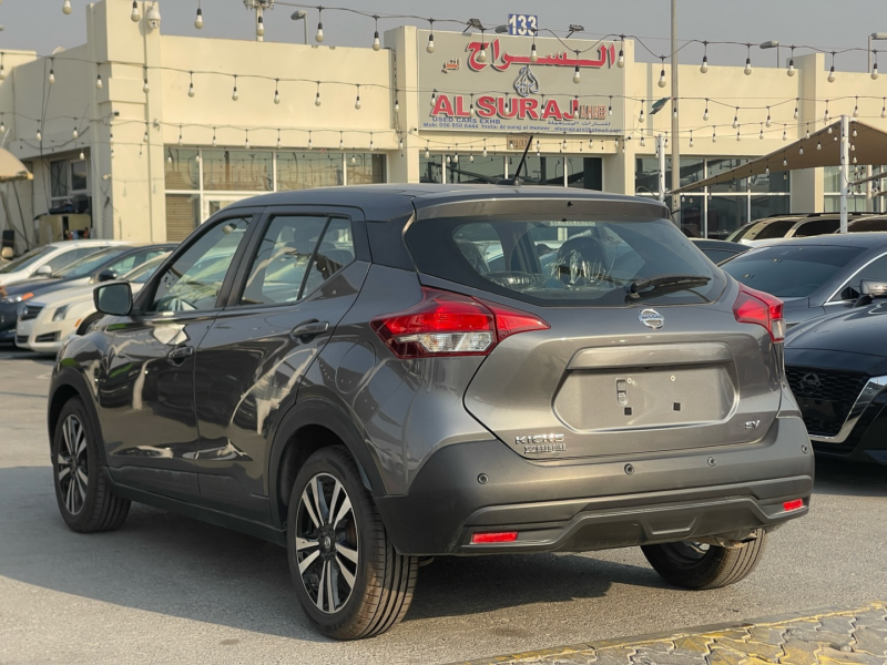 2020 Nissan Kicks 1.6 Liters 4 Cylinder Petrol Engine Grey Black Compact SUV