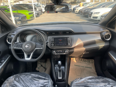2020 Nissan Kicks 1.6 Liters 4 Cylinder Petrol Engine Grey Black Compact SUV