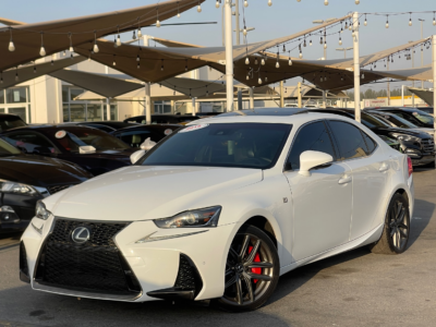 2019 Lexus IS300 2.0L Turbocharged 4-cylinder Engine White Black Sedan