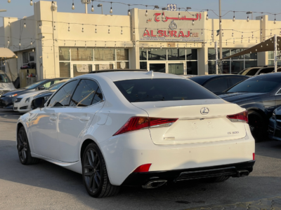 2019 Lexus IS300 2.0L Turbocharged 4-cylinder Engine White Black Sedan